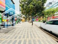Bán Nhà Mặt Phố Lạc Long Quân - Vị Trí Vàng Tiềm Năng Sinh Lời Cao | 130M² | 4 Tầng Chỉ 46.6 Tỷ