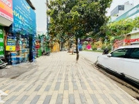 Mặt Phố Lạc Long Quân Tây Hồ - Ô Tô, Kinh Doanh, Văn Phòng - Sổ Đỏ - 140M2 - Chỉ Nhỉnh 300 Triệu/M2.