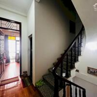Bán nhà Phố Tôn Đức Thắng, Sổ Vuông Đẹp, Lô Góc Hai Thoáng, 42mx4T, Giá: 7.5 Tỷ, Lh: 0396935190.