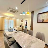 Bán căn hộ chung cư khu đô thị Goldmark City 136 Hồ Tùng Mậu 110m2, 3 ngủ, full nội thất