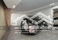 Đỉnh Sống Xanh! Phố Trung Kính, Gần Công Viên, Gara, Thang Máy, Full Nội Thất Ở Ngay 73M2 X 6T