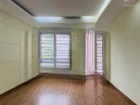 Cho Thuê Nhà 5 Tầng, Ngõ 77 Đường Xuân La, Quận Tây Hồ, Hà Nội