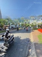 Mặt Tiền Đường Đồng Đen- Khu Vip Tân Bình- Nhà Đẹp Giá Đầu Tư - 227M - Chỉ 165 Triệu/M - Nở Hậu Bao Đẹp