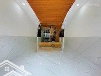 Bán Nhà Có Thang Máy Trần Bình Trọng P3 Q5.Diện Tích Giá Bán 4Tỷ2/81,4M2 Gần Trường Kinh Tế Đn. Cho Thuê 30 Triệu