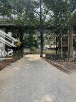 B.án Hai Căn Nhà Cấp 4 ,P Hố Nai Tp Biên Hoà
Dt : 9 X 27M . Sổ Riêng Thổ Cư