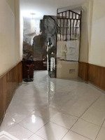 Nhỉnh 6 Tỷ- Quan Nhân, Thanh Xuân- Sát Mặt Phố- Ngõ Vào Nhà Thẳng Tắp- Tiện Kinh Doanh.