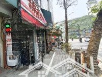 Nhà Mặt Phố Đẹp Xuất Sắc Tại Lạc Long Quân, 28,9 Tỷ, 45M2