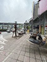 Bán Nhà Mặt Phố Nguyễn Văn Cừ, Vỉ Hè Rộng, Kinh Doanh. Chính Chủ