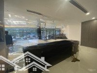 Cho Thuê Mp Tràng Tiền, Vị Trị Cực Vip,Diện Tích200M, Mt10M,Nhiều Mô Hình,Giá Thoả Thuận. Liên Hệ:09322.88997