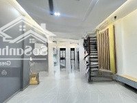 Cho Thuê Nhà Phố Lakeview City View Công Viêndiện Tích5X20M 4 Phòng Ngủ 5 Vệ Sinh Full Nội Thất, Giá Bán 35 Triệu Thật