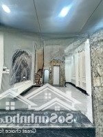 "Siêu Phẩm Khương Đình 6 Tầng Thang Máy Gần Royal City Nhà Mới Sổ Đỏ Chính Chủ Chỉ 8.9 Tỷ!