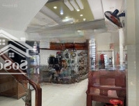 Bán Nhà Cách Bệnh Viện Lê Văn Việt 400M Sổ Sẵndiện Tích85,4M2 Tặng Bộ Nội Thất Đang Cho Thuê 6 Triệu/Tháng