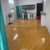 Bán căn hộ tập thể tầng 4 mặt tiền đường Lê Văn Sỹ Q. Tân Bình