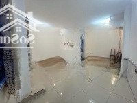 Nhà Điện Biên Phủ -Hẽm Xe Hơi- 7X10M - 2 Phòng Ngủ 2 Vệ Sinh- Có Sân Thượng - 15 Triệucó Thương Lượng- Hằng 0906656852 Xem Nhà