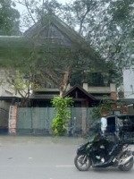 Nguyễn Đình Thi Thụy Khuê View Hồ Nhà Đẹp 239M2, 2 Mặt Tiền Giá Cực Tốt, Vỉa Hè 2Bên, Oto Tránh