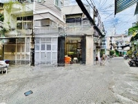 Bán Nhà Nhỏ Nhỏ Xinh Xinh Ở Duy Tân, Phú Nhuận, Giá Chỉ 3Tỏi68/Shr/ 40M2.
