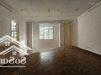 Toà Văn Phòng 8 Tầng Vip ,Hoàng Ngân, Vỉa Hè Ô Tô Tránh,View Vườn Hoa, Thang Máy Nhập, Giá Bán 32 Tỷ!