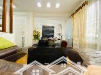 Giá Mềm! Cần Bán Gấp Phân Lô Ô Tô Vào Nhà Hoàng Quốc Việt, 68M2X4T, 2 Thoáng, Full Nt Đẹp, Nở Hậu