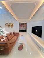 Siêu Phẩm Yên Lạc - Mới Koong - 5 Tầng Thang Máy - Oto Đỗ Cửa - Xách Vani Về Luôn 41M. Giá Bán 14.8 Tỷ