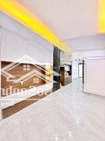 Nguyễn Khang, Lô Góc Dân Xây, Ở Sướng, 20M Ra Phố,43M2X5T, Full Nt Mới, Mặt Tiền Rộng, Giá 9X Tỷ