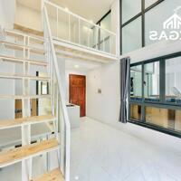 TRỐNG SẴN CĂN DUPLEX CỬA SỔ FULL NỘI THẤT NGAY ETOWN CỘNG HÒA