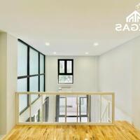 TRỐNG SẴN CĂN DUPLEX CỬA SỔ FULL NỘI THẤT NGAY ETOWN CỘNG HÒA
