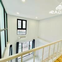TRỐNG SẴN CĂN DUPLEX CỬA SỔ FULL NỘI THẤT NGAY ETOWN CỘNG HÒA