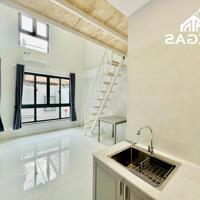 TRỐNG SẴN CĂN DUPLEX CỬA SỔ FULL NỘI THẤT NGAY ETOWN CỘNG HÒA