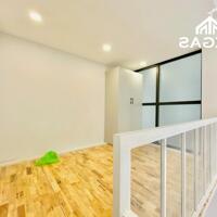TRỐNG SẴN CĂN DUPLEX CỬA SỔ FULL NỘI THẤT NGAY ETOWN CỘNG HÒA