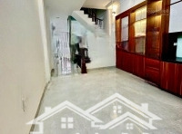 Bán Nhà Đẹp - Phân Lô Vip Phố Hồng Hà, Ba Đình - Thang Máy Nhập Khẩu, Ô Tô Tránh - Sổ Đỏ Chính Chủ