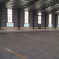Hiện taị đang cần bán 25.000m2 đất có 10.000m2 kho nhà xưởng khu công nghiệp Chu Lai, Quảng Nam.