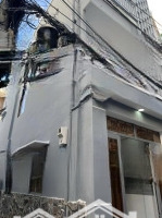 Nhà Mới Sạch - Cô Bắc -Hẽm Xe Hơi- 3,2X13M - 3 Phòng Ngủ 4 Vệ Sinh- 16 Triệucó Thương Lượng- Gọi Hằng 0906656852 Xem Nhà