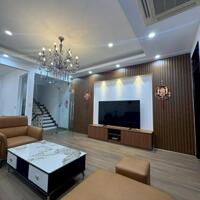 BÁN NHÀ PHỐ QUAN NHÂN, FULL NỘI THẤT – GẦN HỒ, THOÁNG TRƯỚC SAU