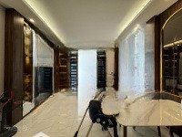 Bán Gấp Nhà Lĩnh Nam, 42M X 5 Tầng, Giá Bán 5 Tỷ, Ngõ 4M, Gần Đường, Ở Luôn, Sđcc