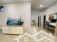 Cho Thuê 1 Phòng Ngủsân Vườn Full Nội Thất Cao Cấp Toà Nhà Bảo Vệ 24/24 An Ninh Có Hầm Xe - Thang Máy