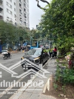Toà Căn Hộ 16 Chdv Ngay Royal City 96M X 7 Tầng Thang Máy Dòng Tiền 100 Triệu/Tháng