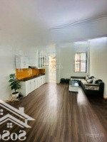 Bán Gấp Chung Cư Đền Lừ Giá Rẻ 3,3 Tỷ 58M2, 2 Phòng Ngủ, View Hồ Đền Lừ Rất Đẹp, Tặng Nội Thất