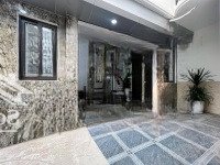 Cần Bán Gấp Căn Nhà 40M2 6 Tầng Thang Máy Khương Đình Gần Phố Ô Tô