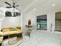 Nhà Mới Bình Thạnh - Nội Thất Xinh Xắn. Chưa Đến 5 Tỷ