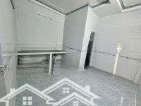 Cho Thuê Nhà 1 Lầu+1 Trệt Mặt Tiền Nguyễn Văn Cừ, P Cái Khế, Q Ninh Kiều