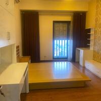 Chính chủ bán chung cư C''Land - CT3 Lê Đức Thọ căn góc tầng đẹp 135m 3PN full đồ có lốt ô tô
