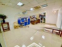 Bán Nhà Liền Kề Mặt Phố Vip Hoàng Cầu - Trung Tâm Hành Chính - 2 Sân Trước Sau - Ô Chờ Thang Máy