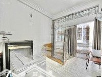 Thuê Ngay 1 Phòng Ngủ35 M2 Ban Công Lớn, Máy Giặt Riêng Tại Bùi Đình Túy, Liên Hệ Trung : 0393552498
