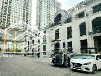 Bán Biệt Thự Tây Hồ 210M2 Chỉ 250 Triệu/M2, Mặt Tiền 13M, Biệt Thự Đẳng Cấp Giá Tốt Nhất Hà Nội