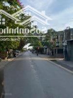 Bán Gấp Đất 572 Triệu ,Shr , Ngay Khu Trần Anh , Trung Tâm Thị Trấn Bến Lức , Long An