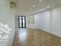 Cho Thuê Nhà Mp Mạc Thái Tông, 60 Triệu/Tháng, 100M2, 4 Tầng, Thông Sàn, Thang Máy, Mặt Tiền Đẹp.