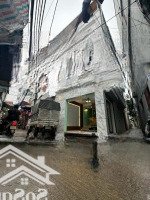 Sốc - 4 Tầng, 6 Phòng Ngủ Sổ Đỏ Riêng Hơn 3 Tỷ Ngay Ngõ 467 Lĩnh Nam