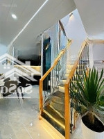 Định Cư Nước Ngoài Bán Gấp Nhà 64M2 Nguyễn Văn Quá, Đông Hưng Thuận, Q12. Xây 3 Tầng, Giá Bán 2 Tỷ100