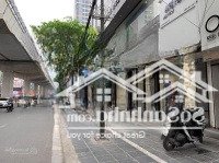 Cho Thuê Nhà Mặt Phố Cầu Giấy 75M2 - 2 Tầng - Mặt Tiền 6.5M Khu Vực Trung Tâm Mua Sắm