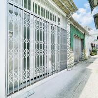 Nhỉnh 1 Tỷ có nhà có hộ khẩu TP HCM,  nhà 2 Tầng sát đường Trung Mỹ Tân Xuân,300m ra Nguyễn Ảnh Thủ